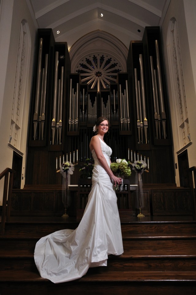 Ankeny and Des Moines Wedding Photographer Iowa