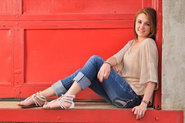 Des Moines East Village Senior Portraits Iowa Photographer