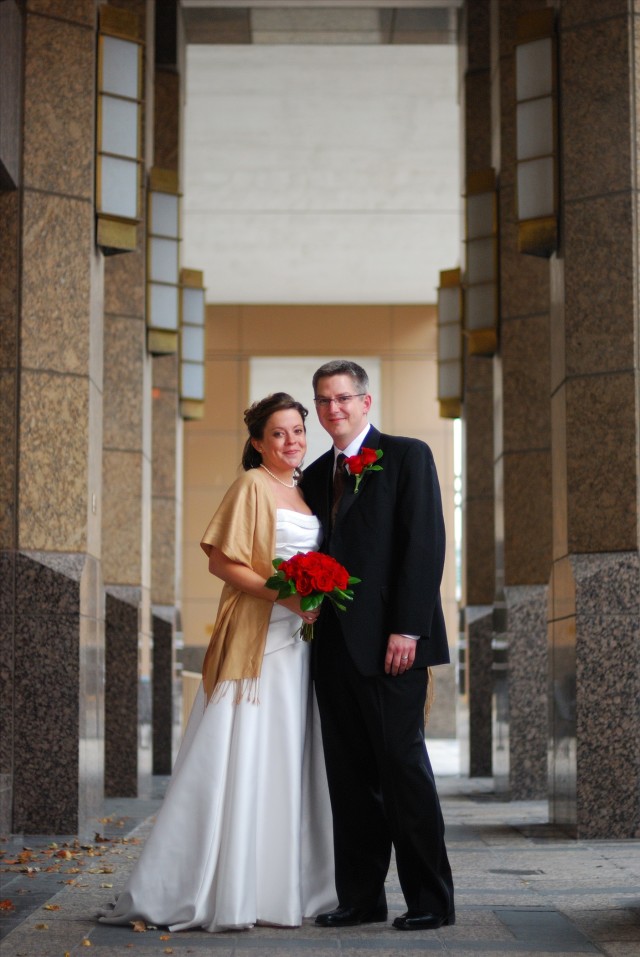 Downtown Des Moines Iowa Wedding Photography